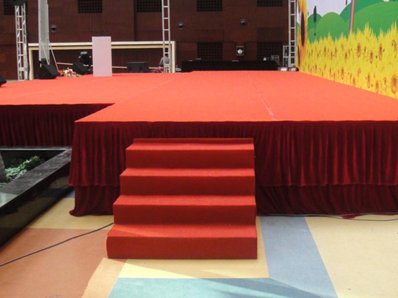 北京舞臺設(shè)備租賃全攻略 專業(yè)高效，打造完美視聽盛宴